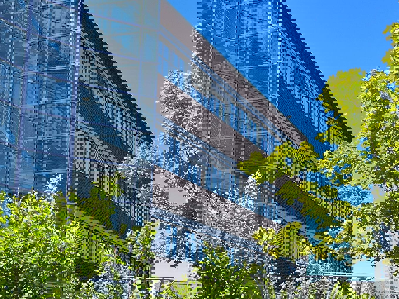 Oslo VO Hovinbyens bygning i Kabelgata 8 på Økern i Oslo